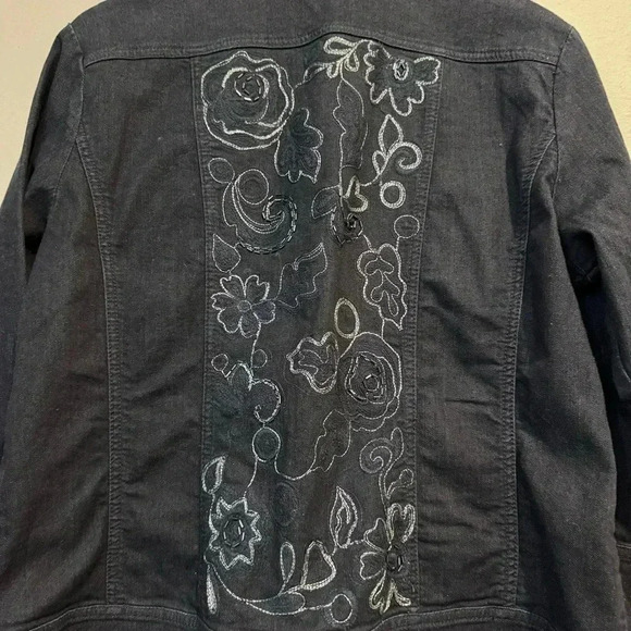 Chico’s Dark Denim Jacket Embroidered Sequins Artsy 2 Large - Picture 4 of 5